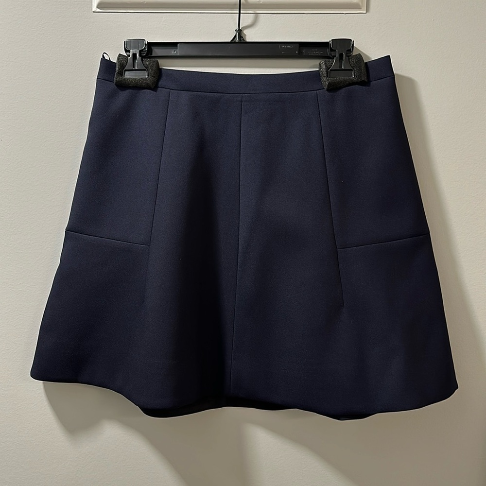 Like new navy Jcrew a-line mini skirt, size 6